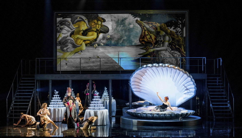 Dutch National Touring Opera upgrades with  ETC Source Four LED Series 3